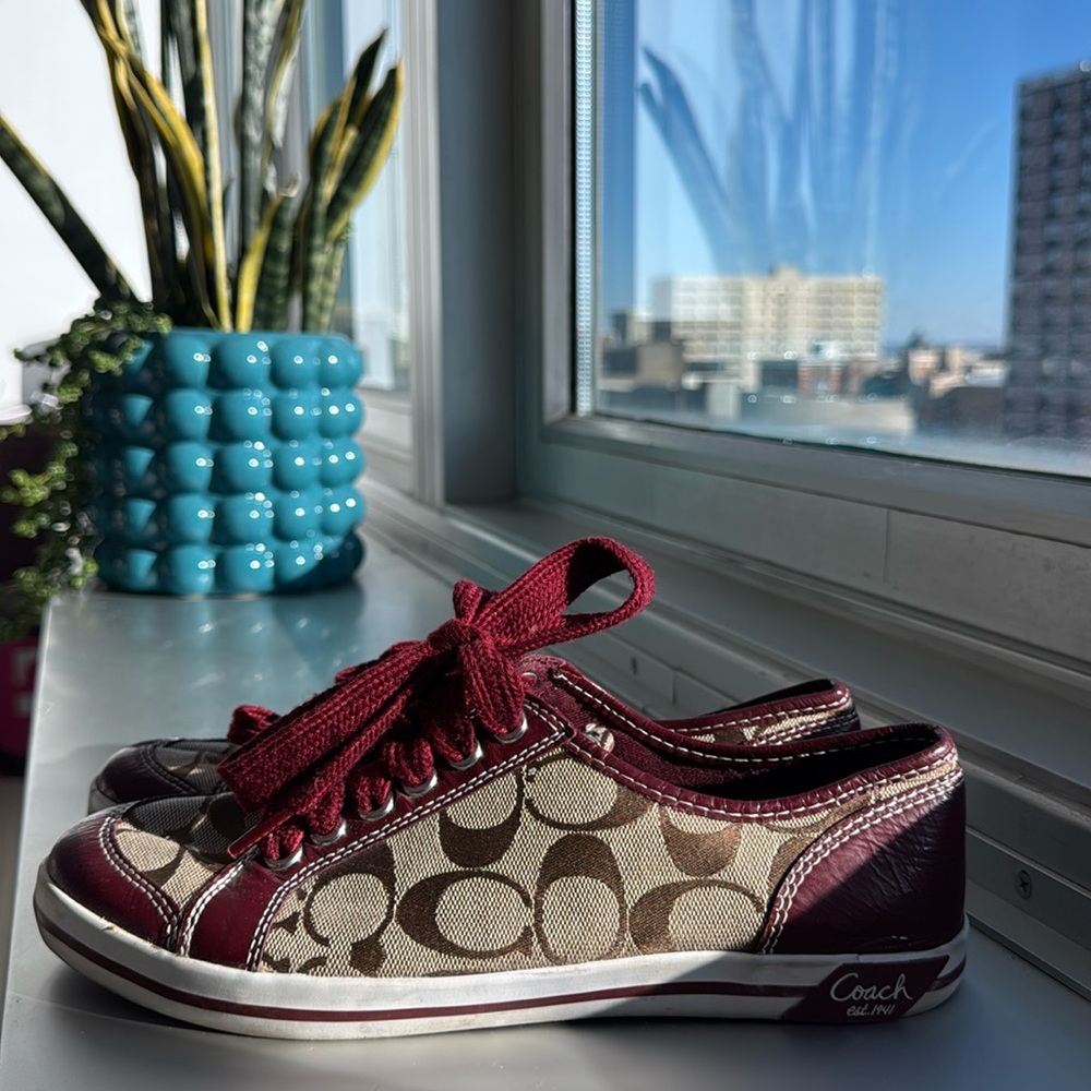 Coach Brodi Signature khaki burgundy red casual sneakers, Women’s 7.5